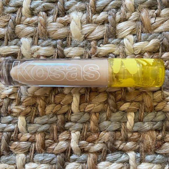Kosas Makeup Brand New Kosas Revealer Concealer Poshmark